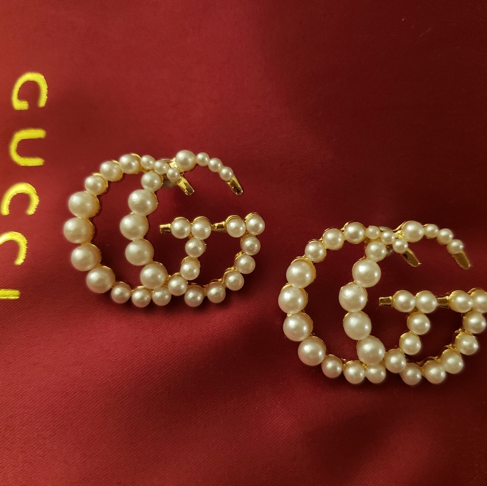 Pearl earrings